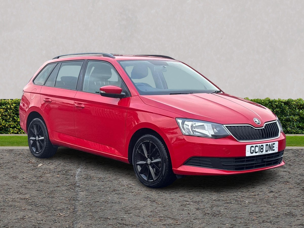 Main listing image - Skoda Fabia Estate