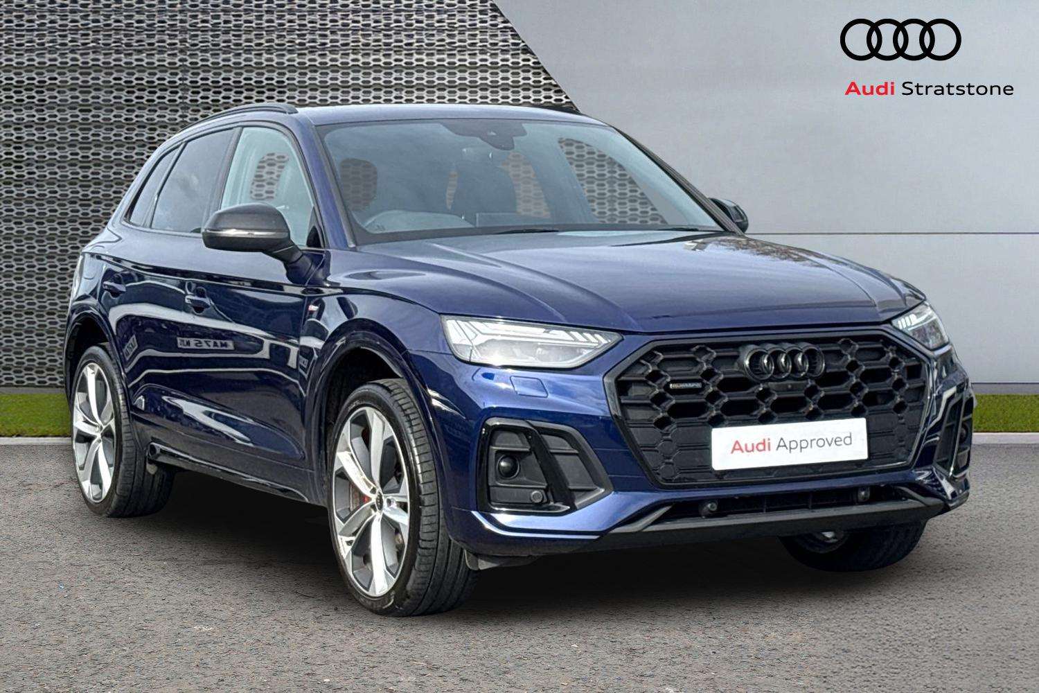 Main listing image - Audi Q5