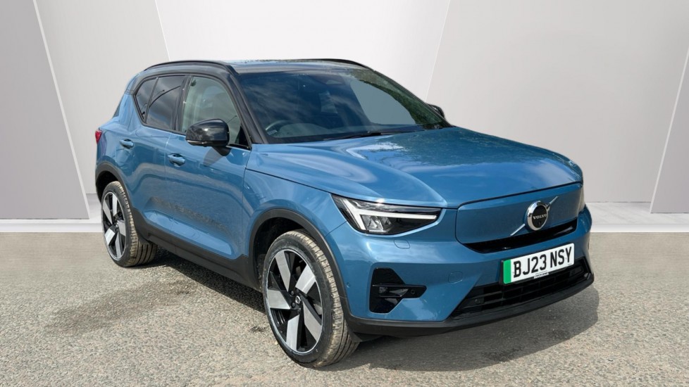Main listing image - Volvo XC40