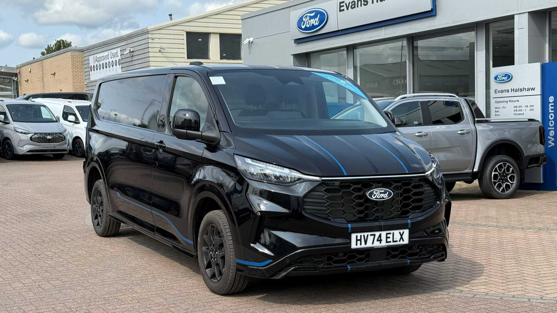 Main listing image - Ford Transit Custom