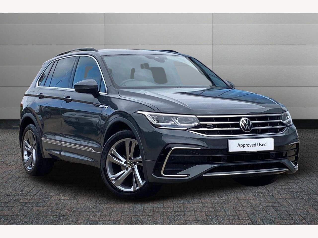 Main listing image - Volkswagen Tiguan