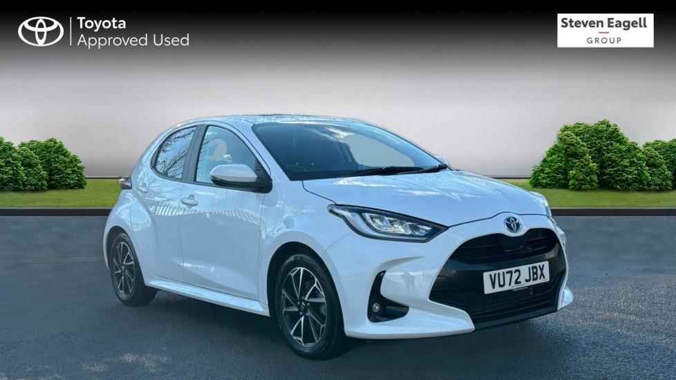 Main listing image - Toyota Yaris