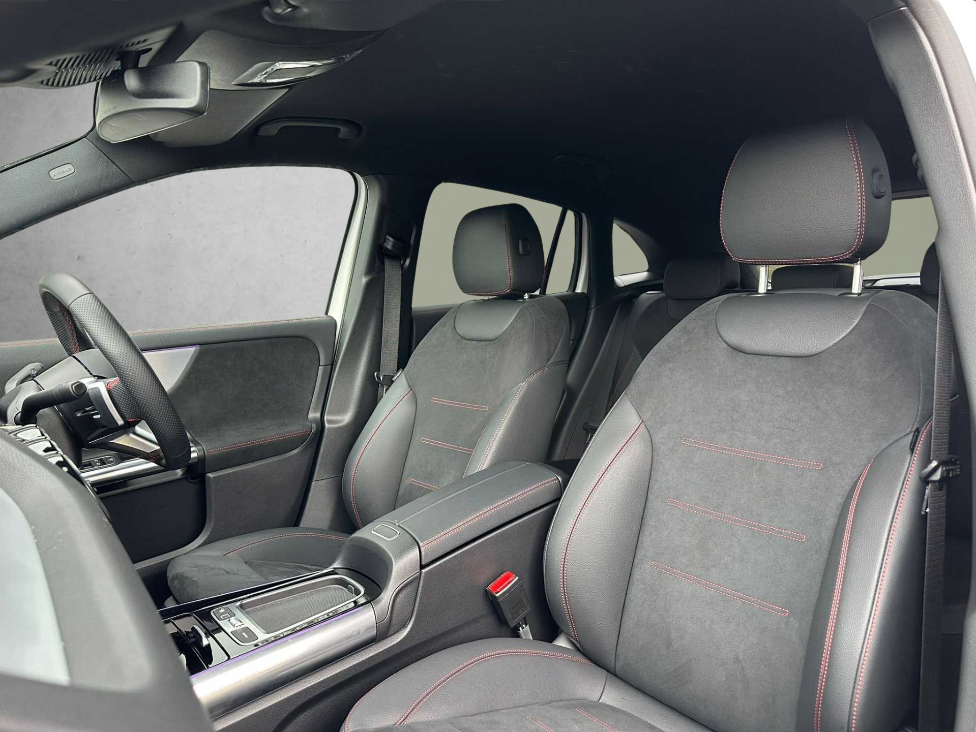 Main listing image - Mercedes-Benz GLA