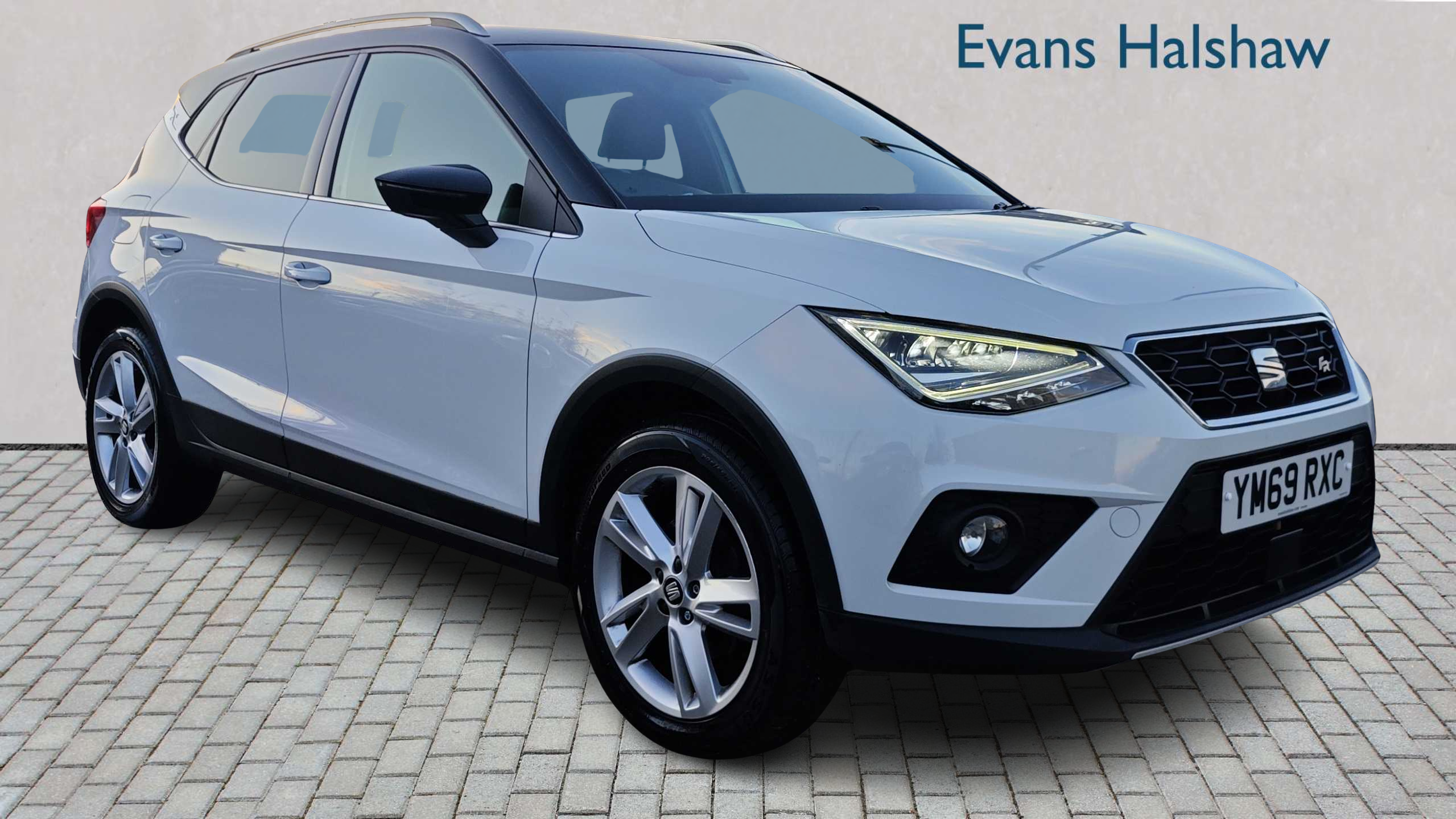 Main listing image - SEAT Arona