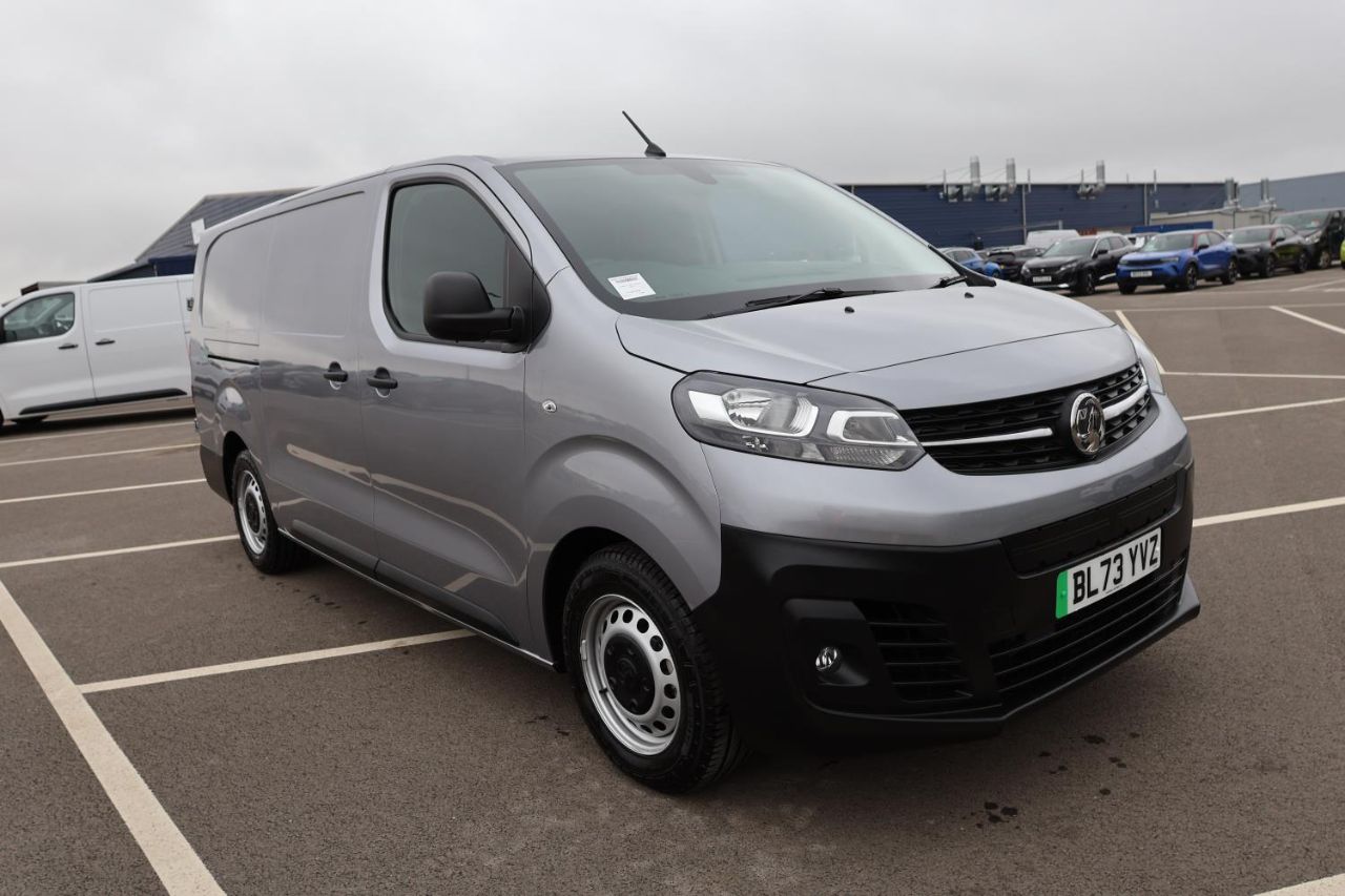 Main listing image - Vauxhall Vivaro