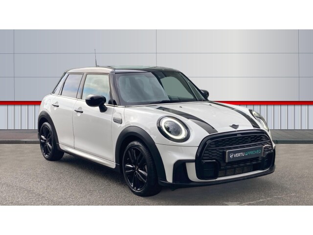 Main listing image - MINI Hatchback 5dr