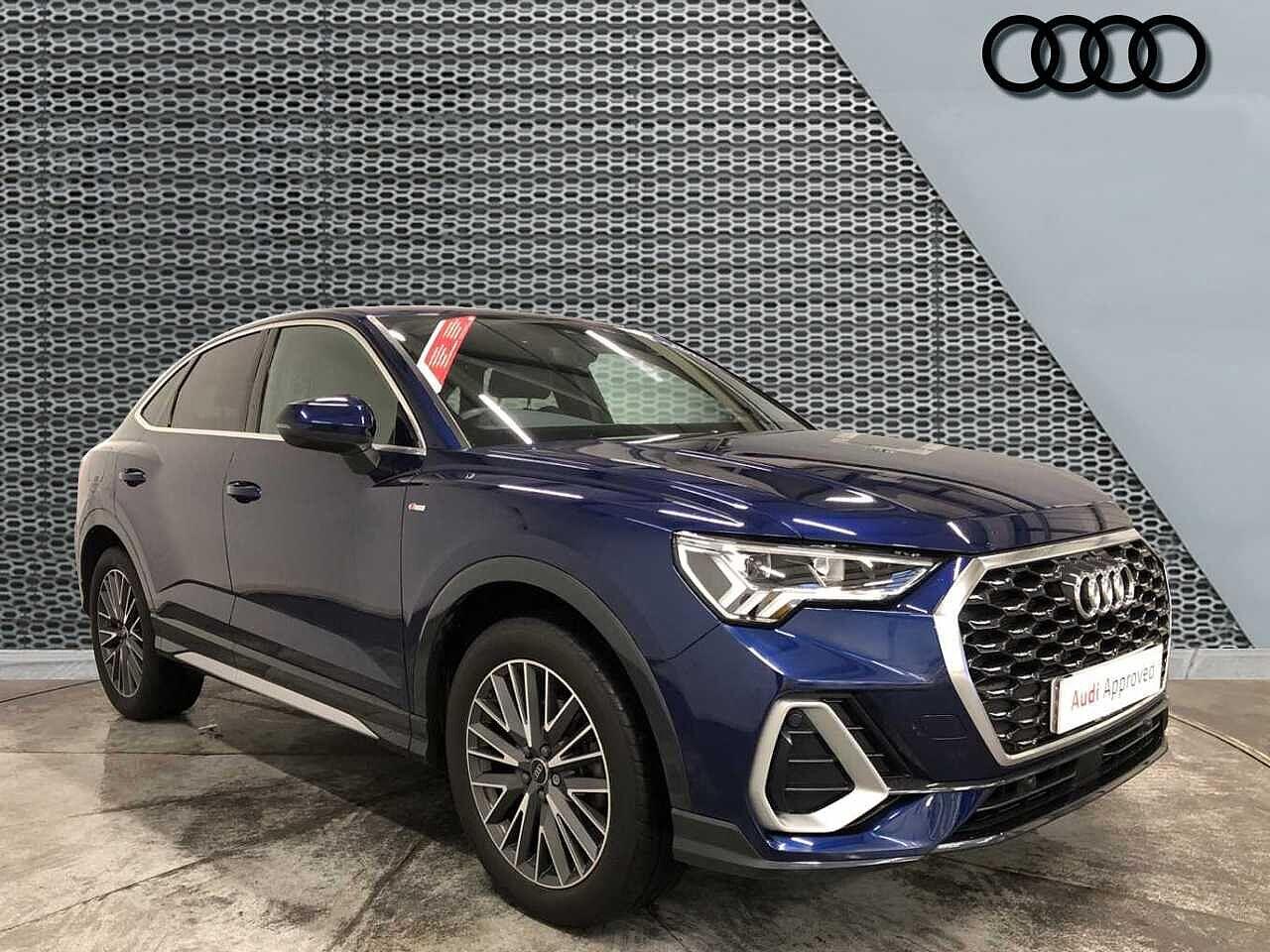 Main listing image - Audi Q3