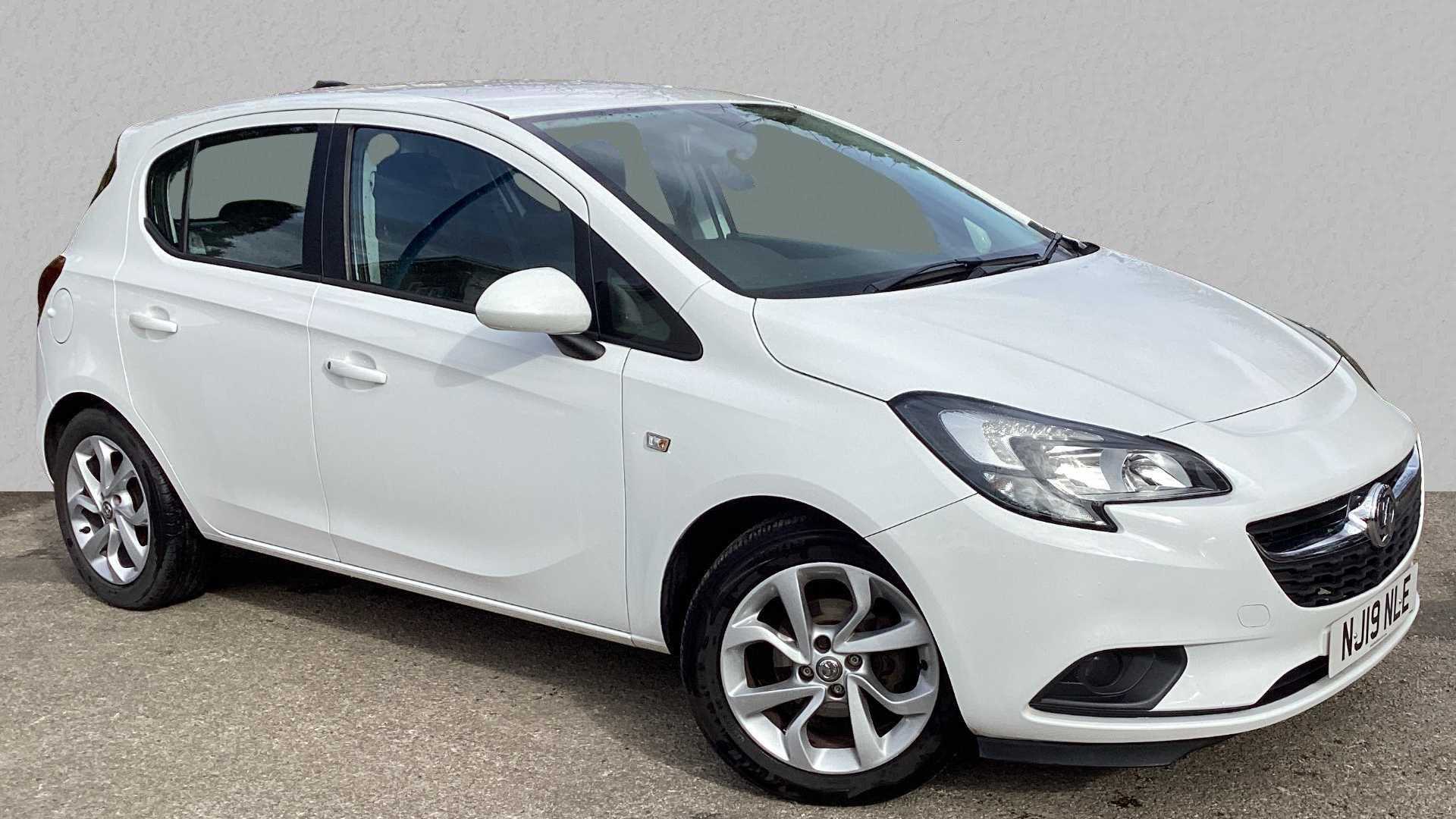 Main listing image - Vauxhall Corsa