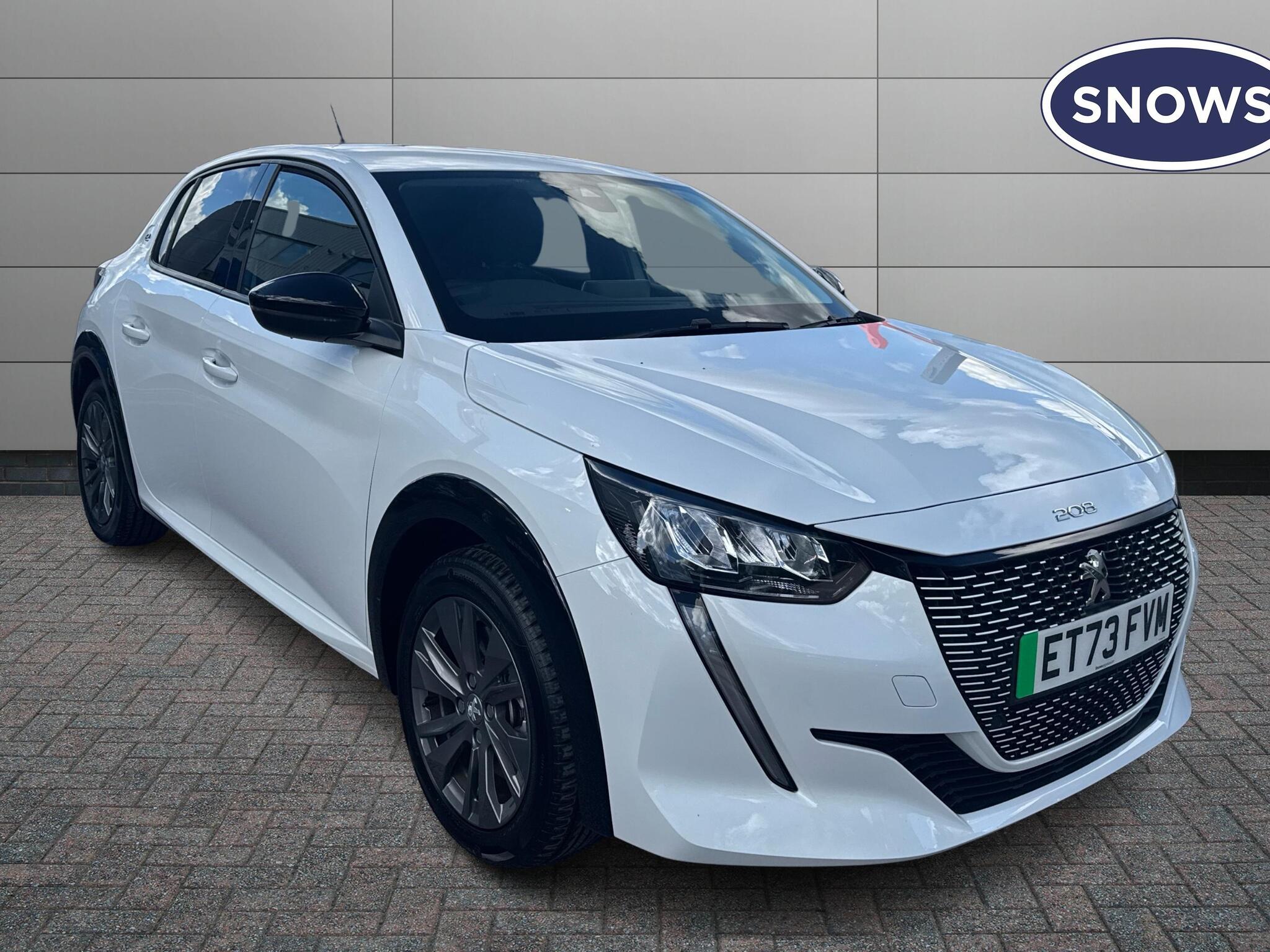 Main listing image - Peugeot e-208