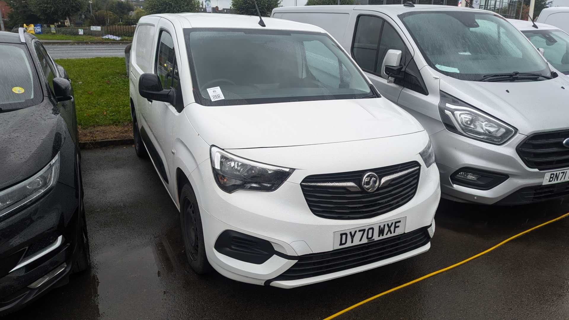 Main listing image - Vauxhall Combo Cargo