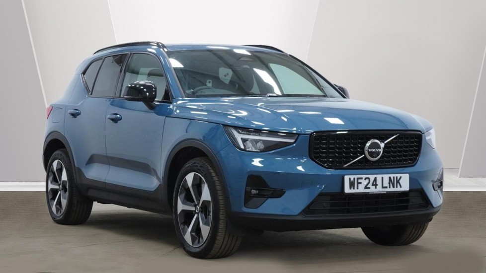 Main listing image - Volvo XC40