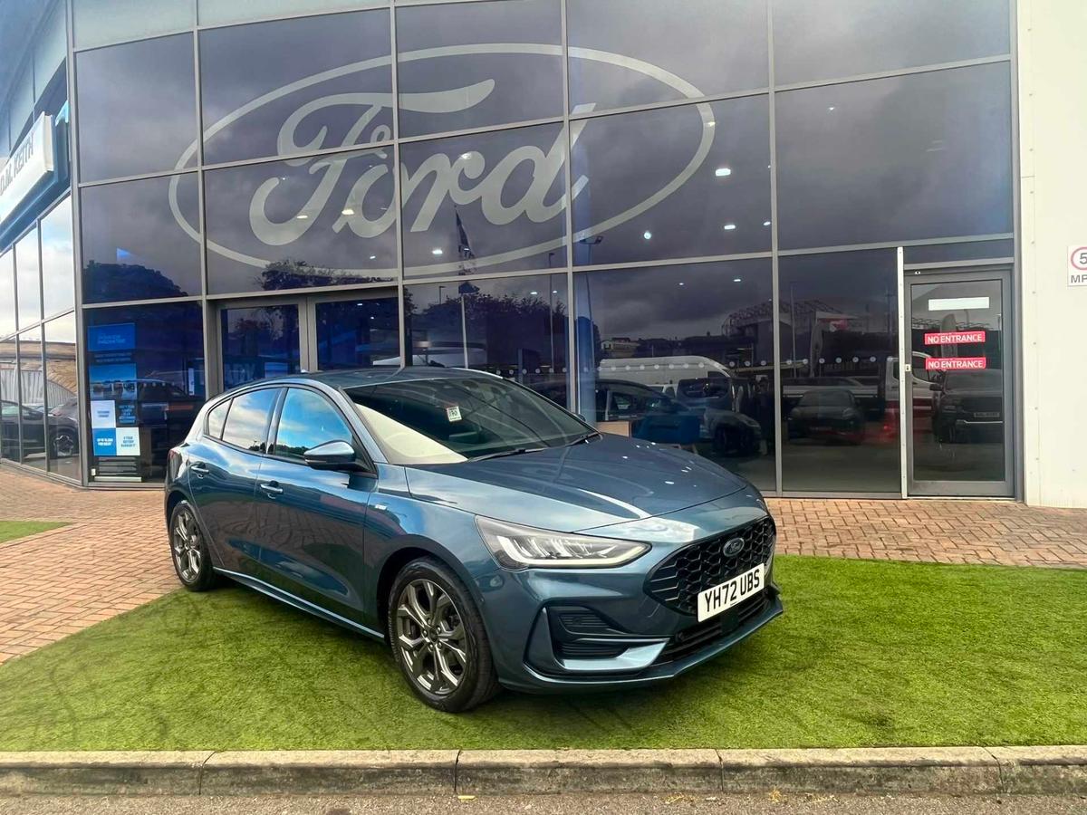 Main listing image - Ford Focus