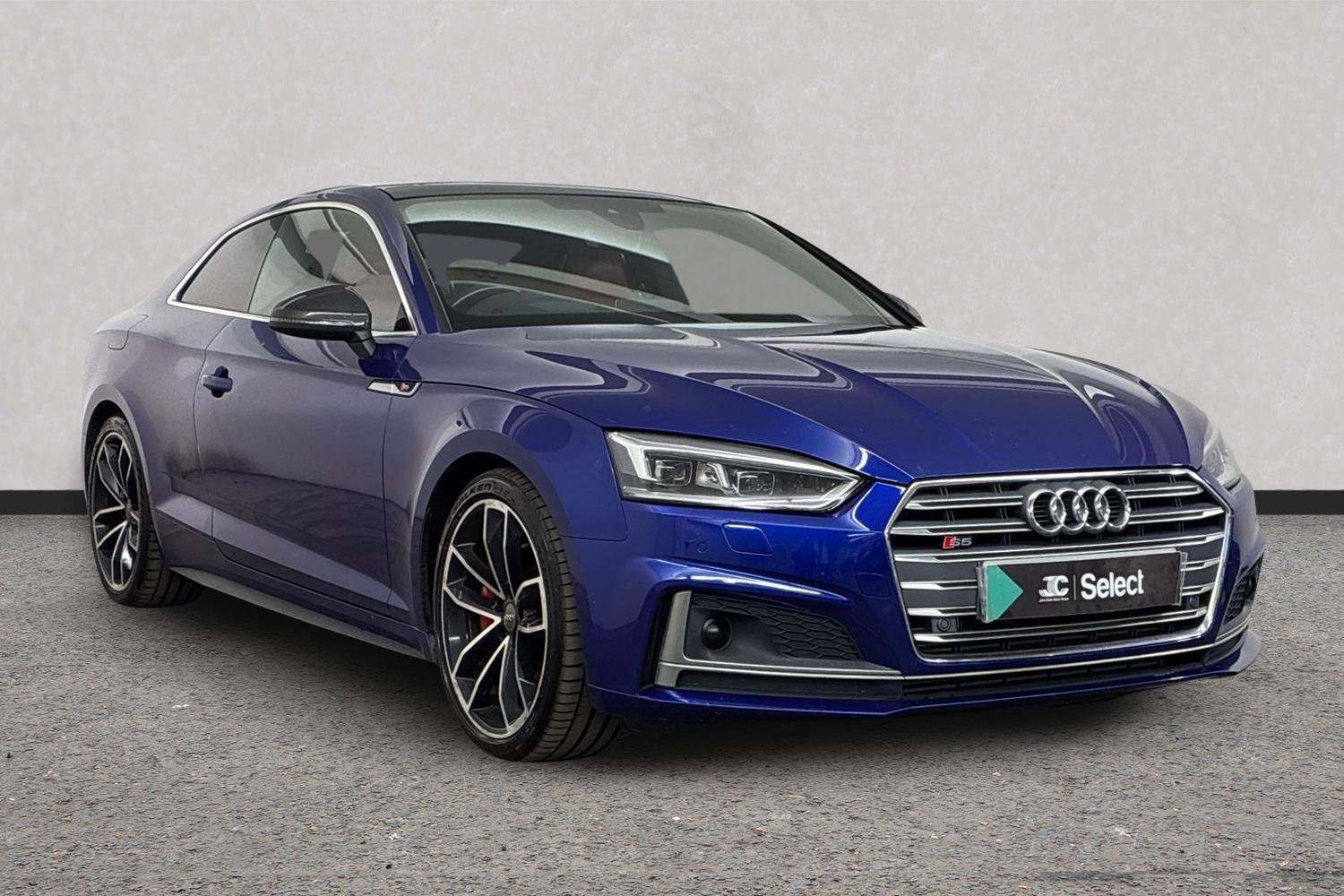 Main listing image - Audi A5
