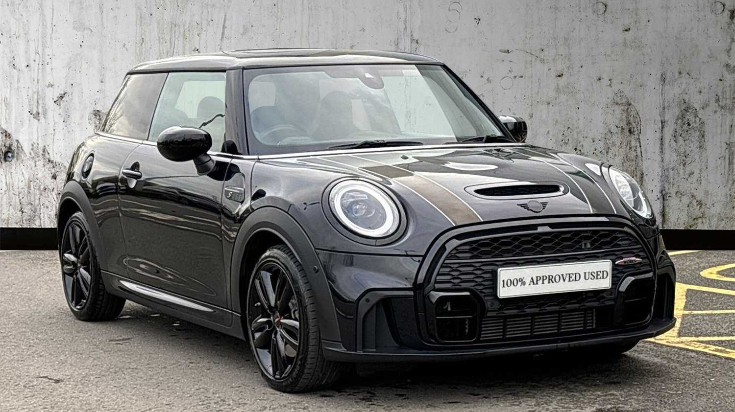 Main listing image - MINI Hatchback