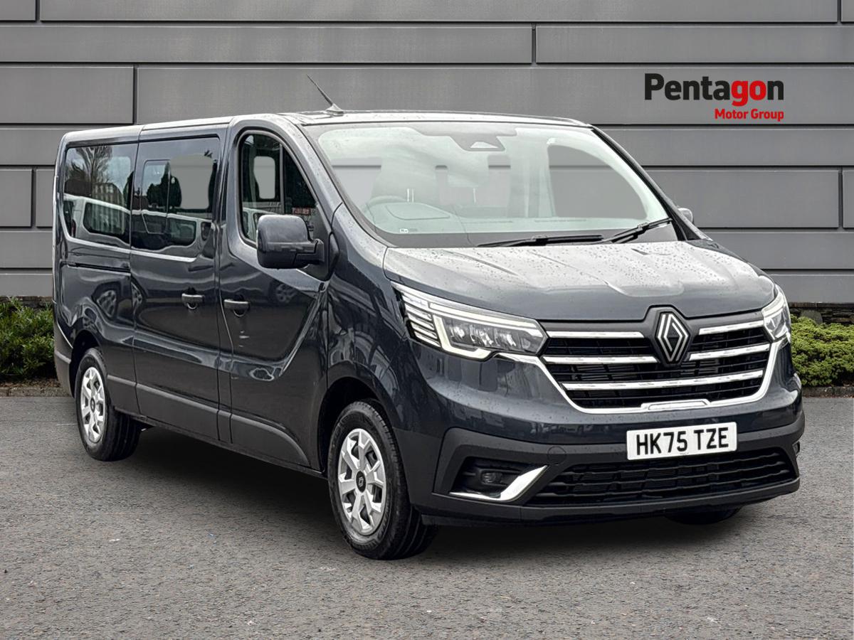 Main listing image - Renault Trafic