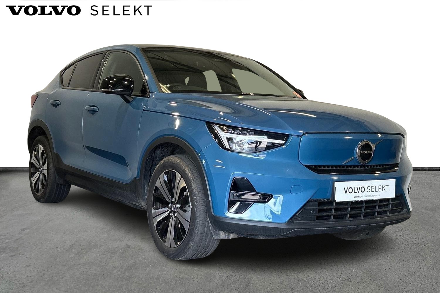 Main listing image - Volvo C40