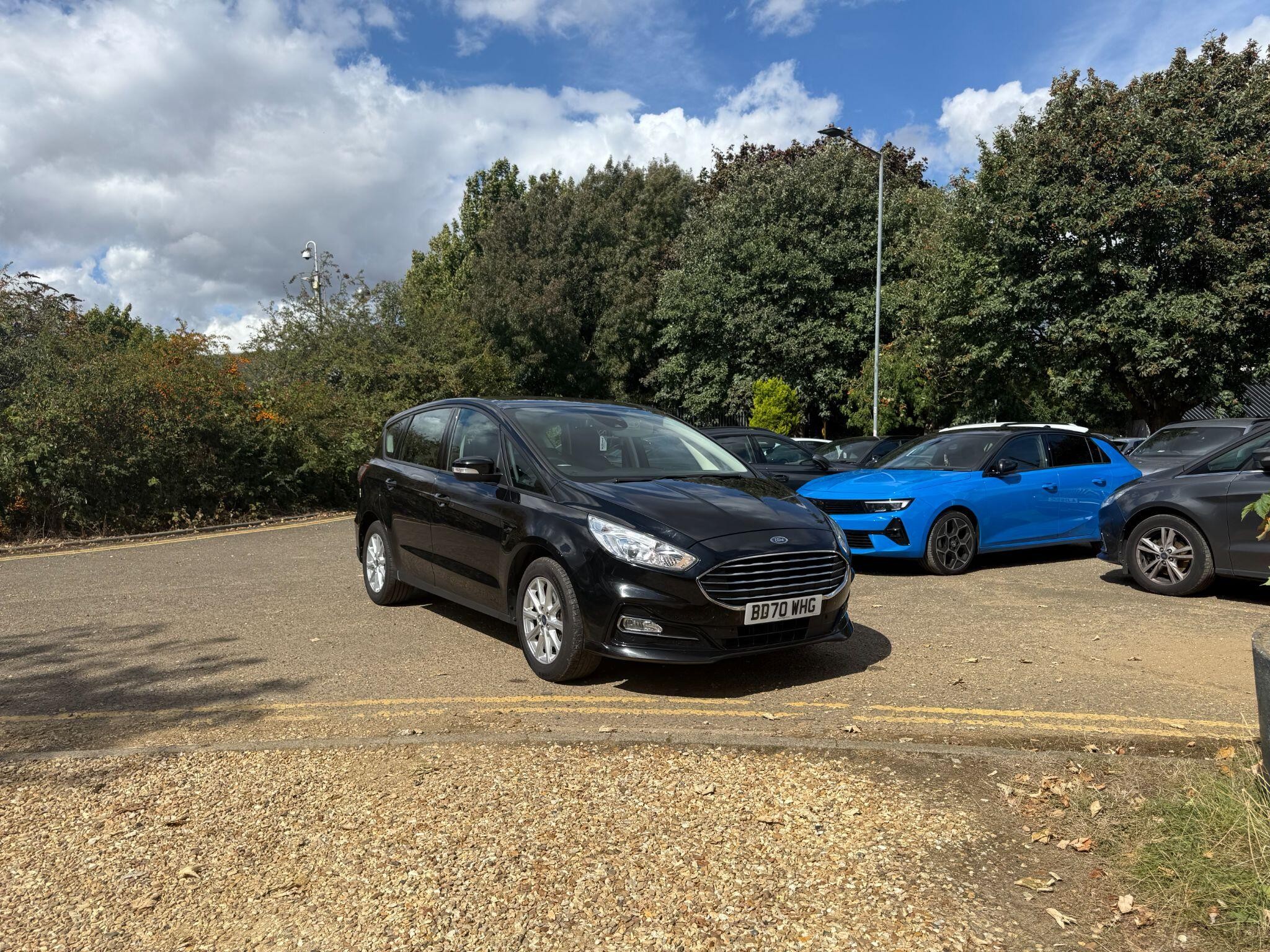 Main listing image - Ford S-MAX