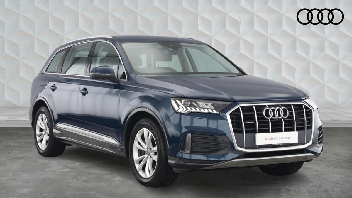 Main listing image - Audi Q7