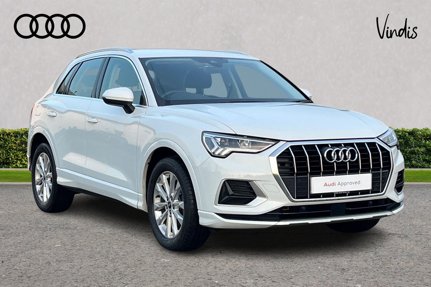 Main listing image - Audi Q3