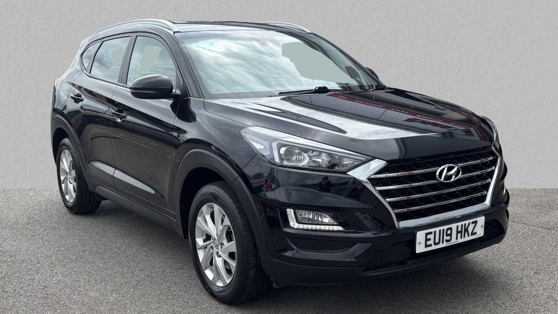 Main listing image - Hyundai Tucson