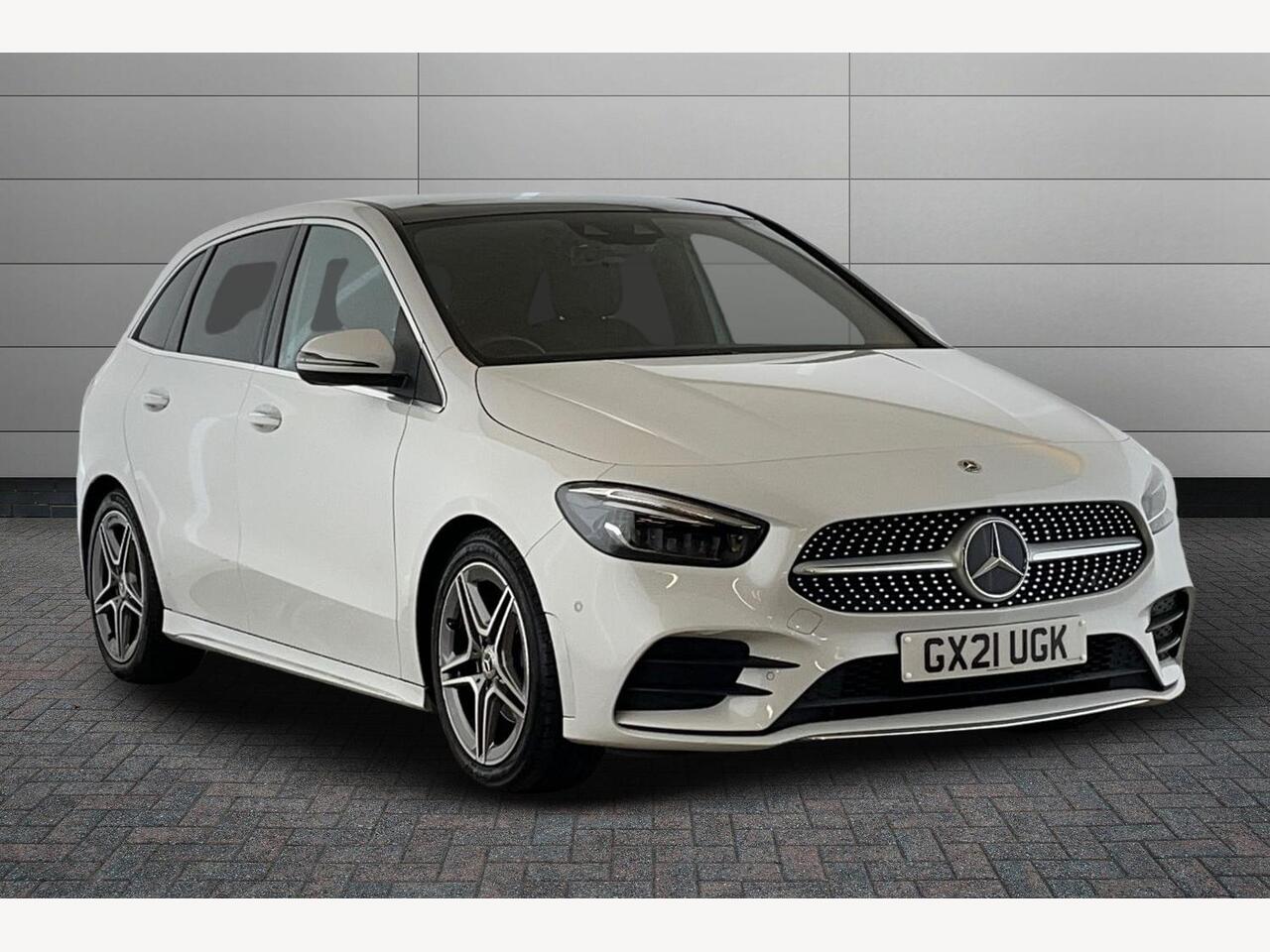 Main listing image - Mercedes-Benz B-Class