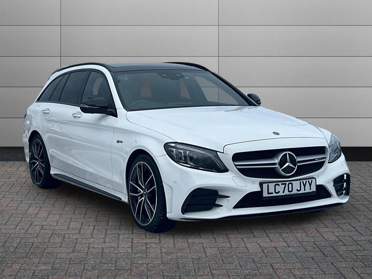 Main listing image - Mercedes-Benz C-Class Estate