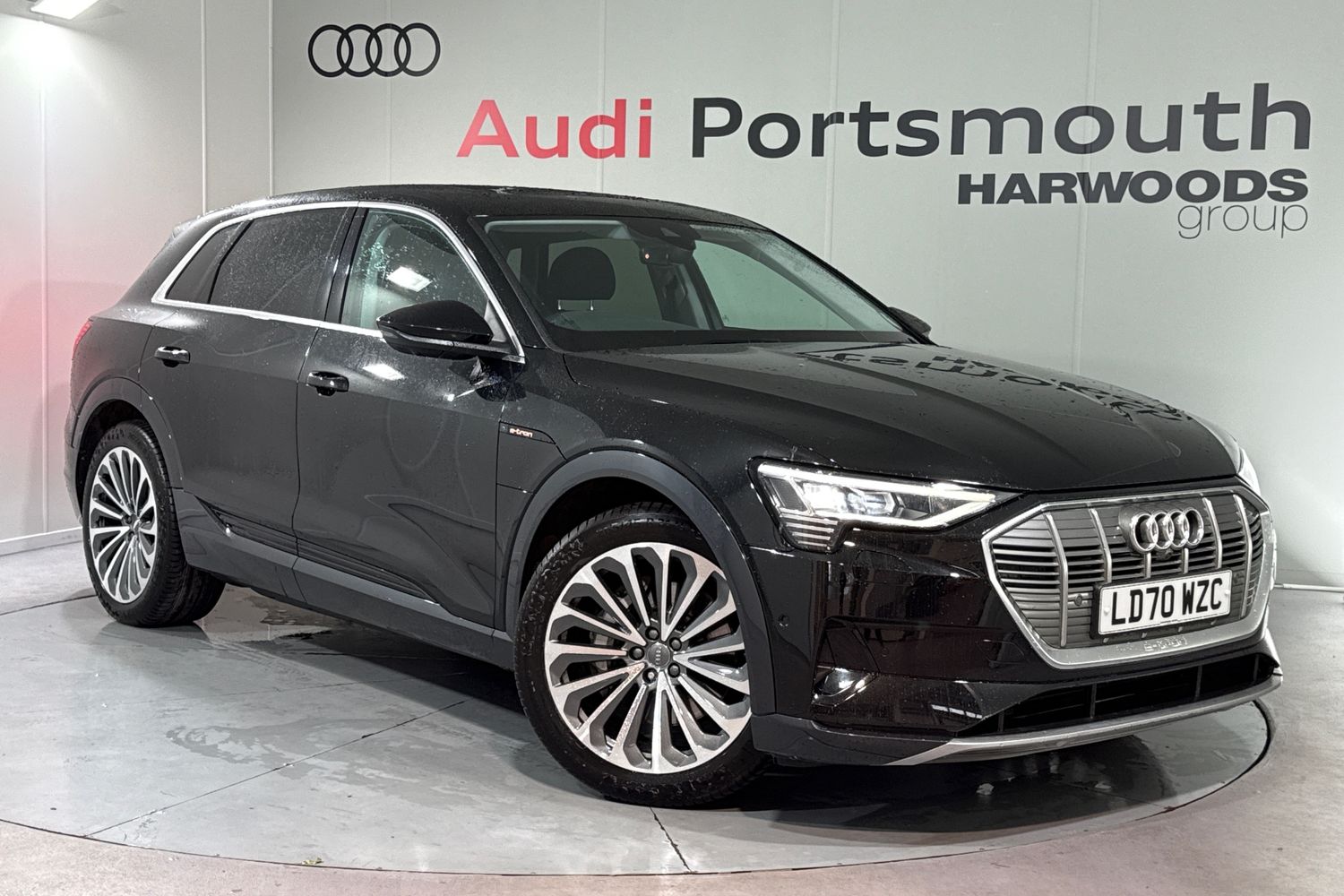 Main listing image - Audi e-tron