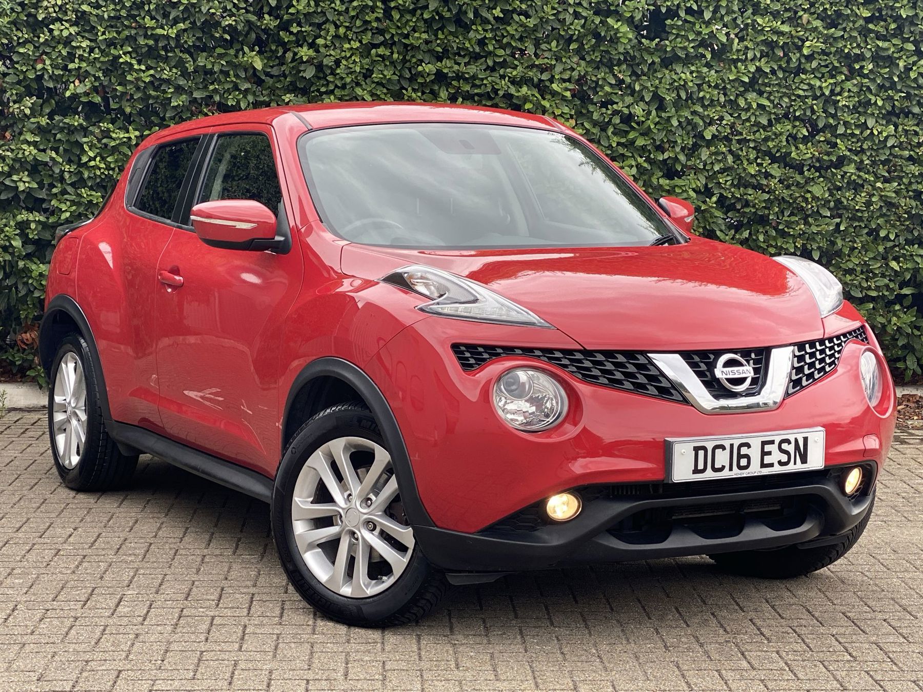 Main listing image - Nissan Juke