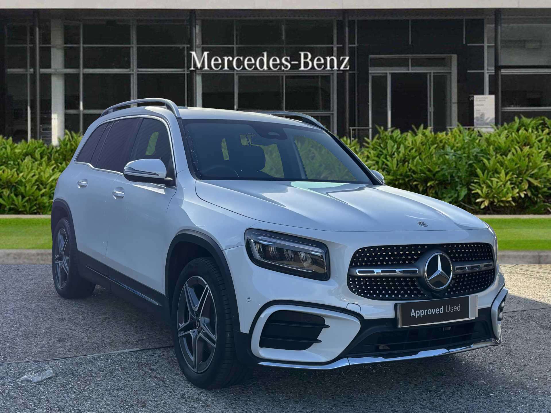 Main listing image - Mercedes-Benz GLB
