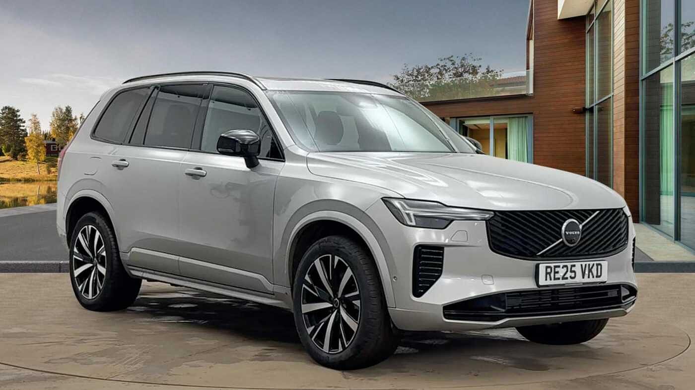 Main listing image - Volvo XC90
