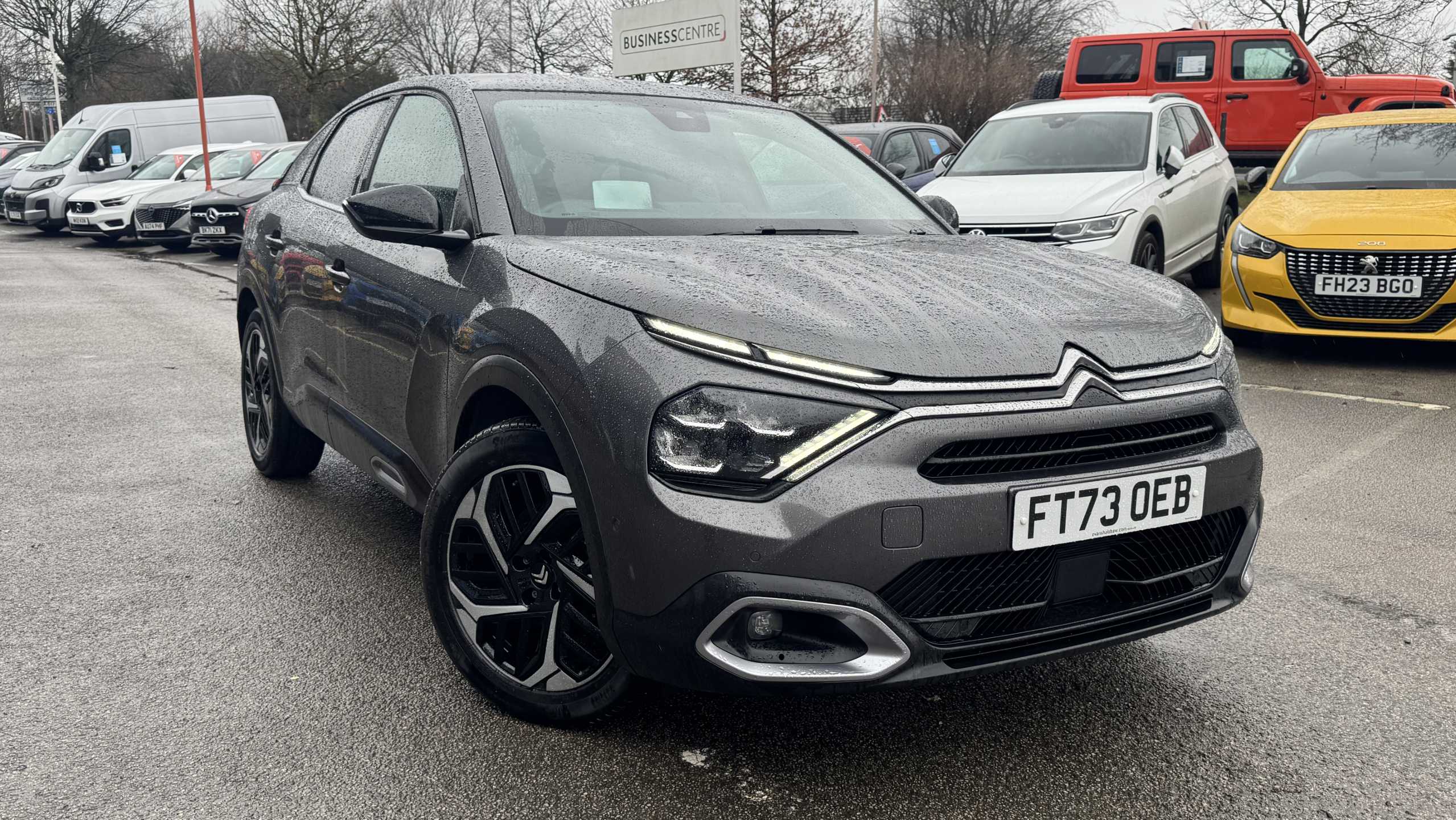 Main listing image - Citroen C4