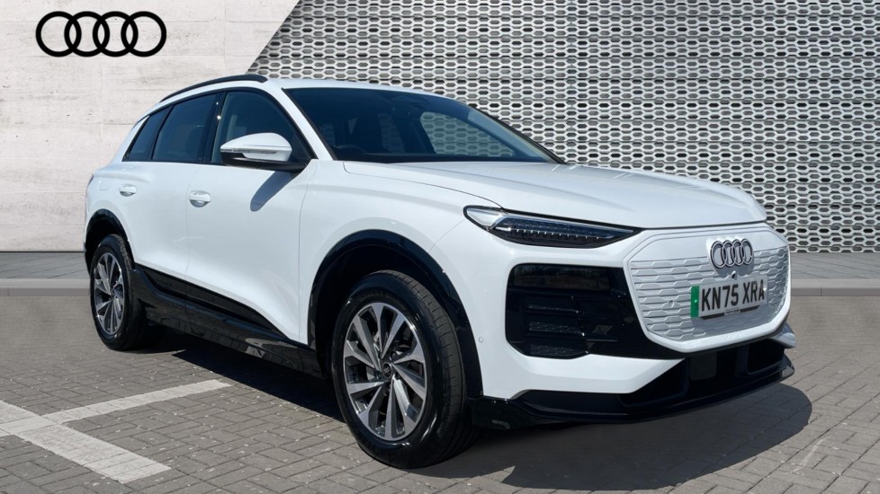 Main listing image - Audi Q6