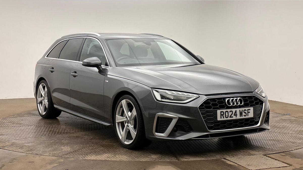 Main listing image - Audi A4