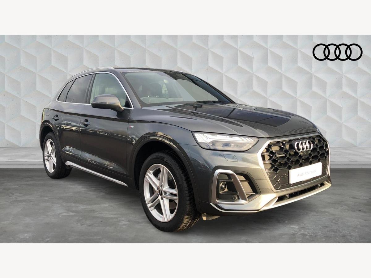 Main listing image - Audi Q5