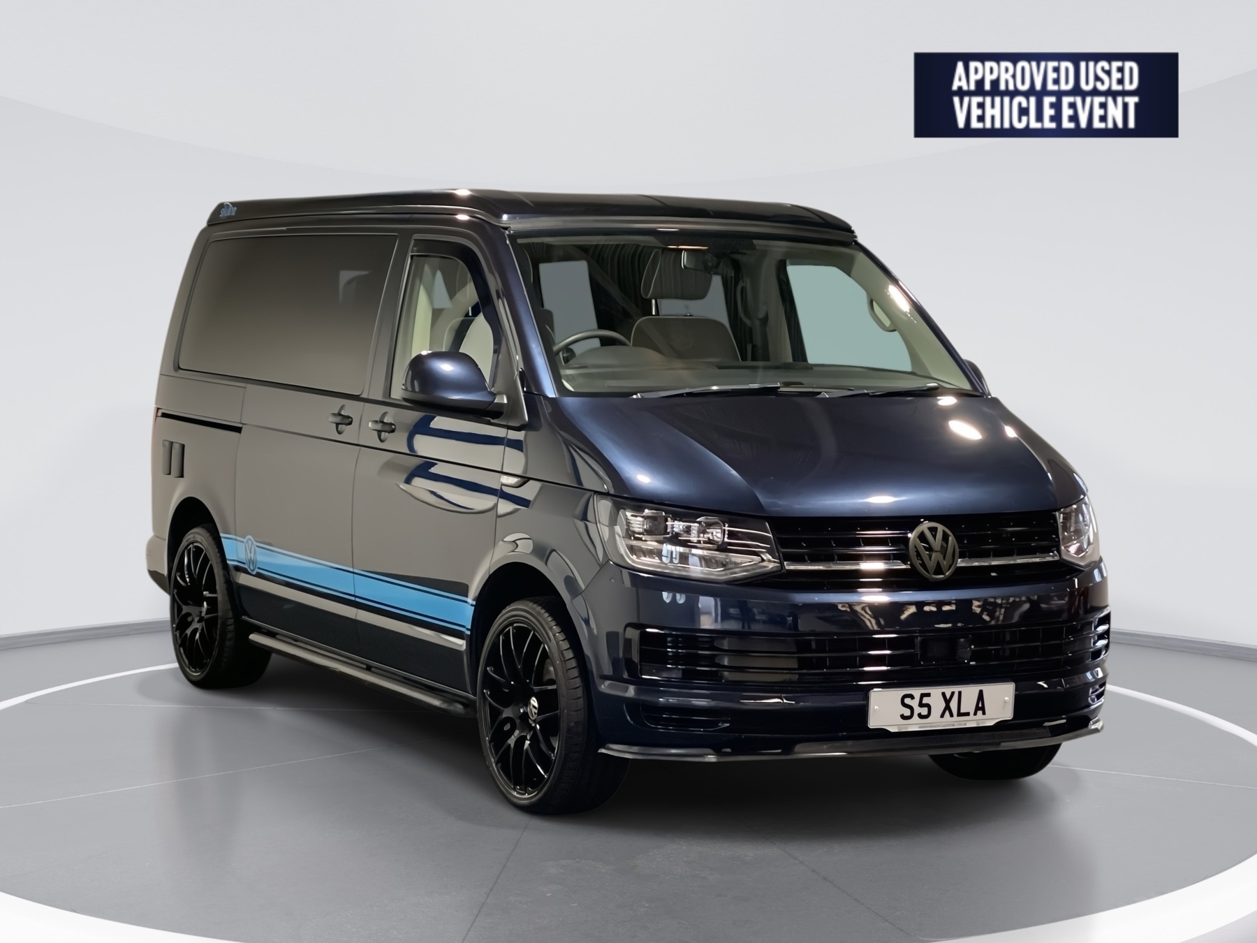 Main listing image - Volkswagen Transporter Shuttle