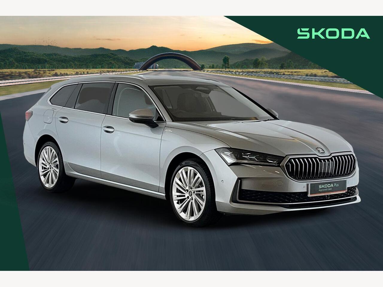 Main listing image - Skoda Superb Estate