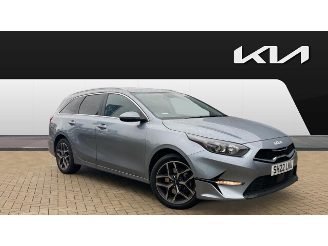 Main listing image - Kia Ceed SW