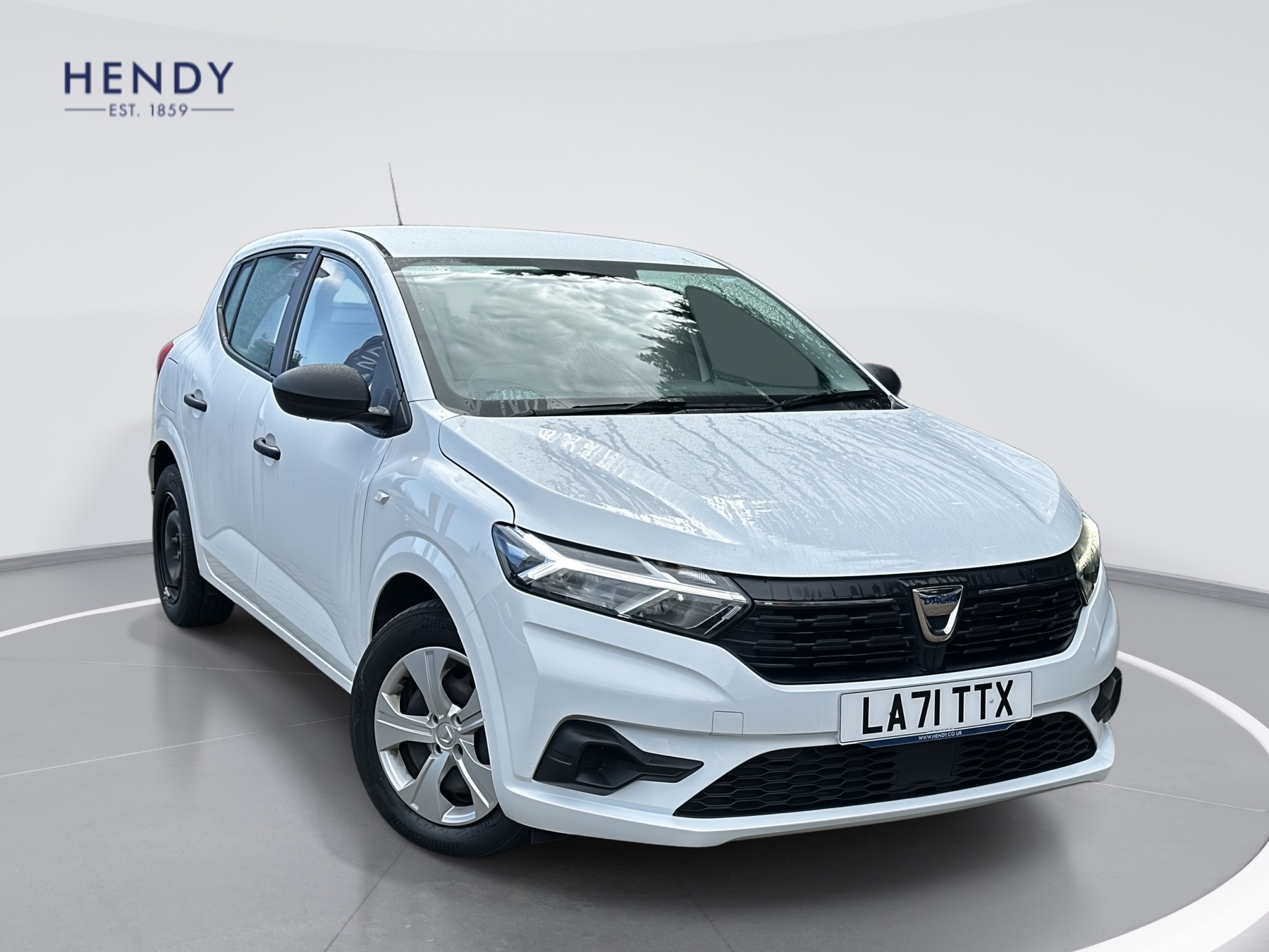 Main listing image - Dacia Sandero