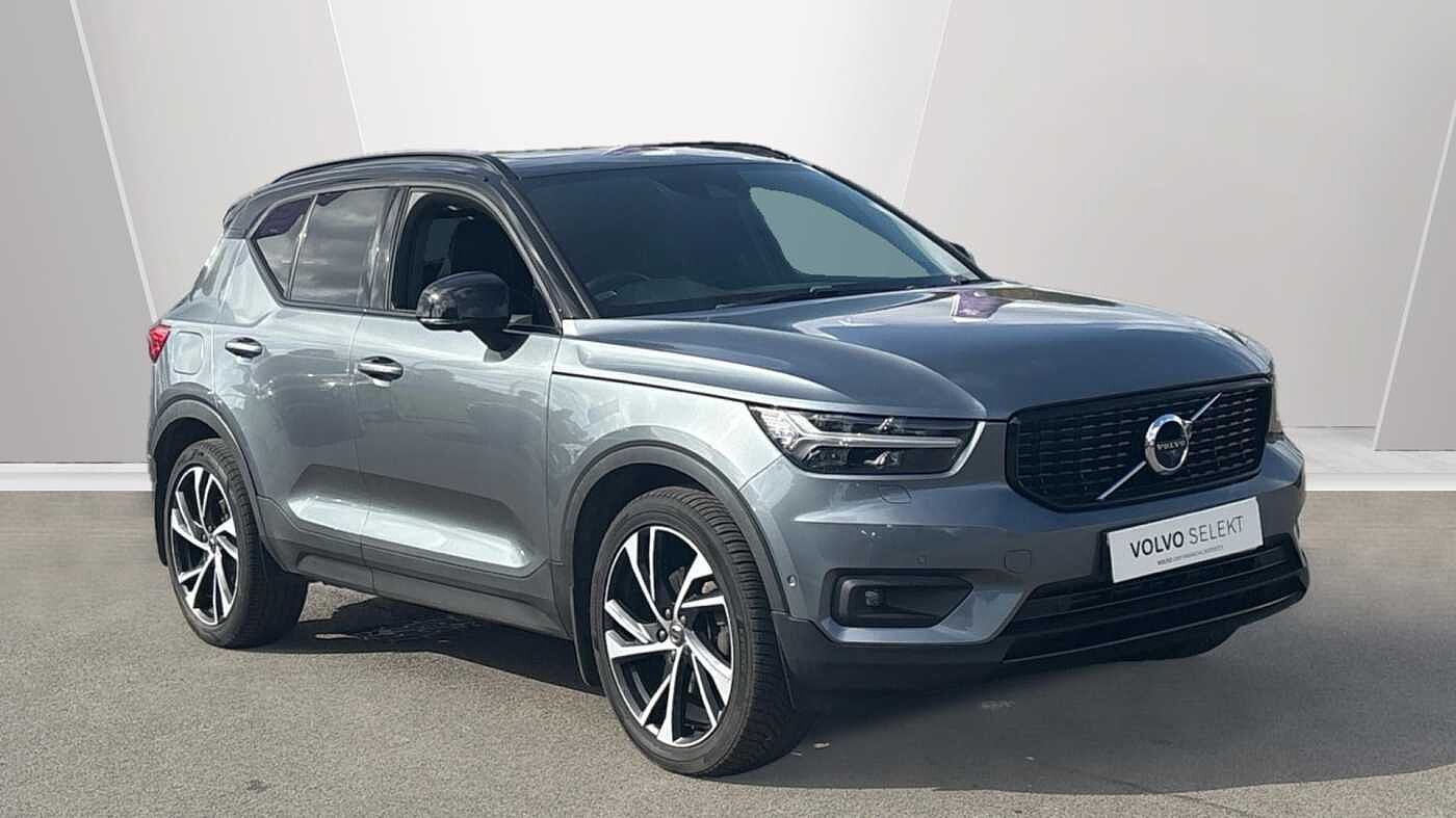 Main listing image - Volvo XC40