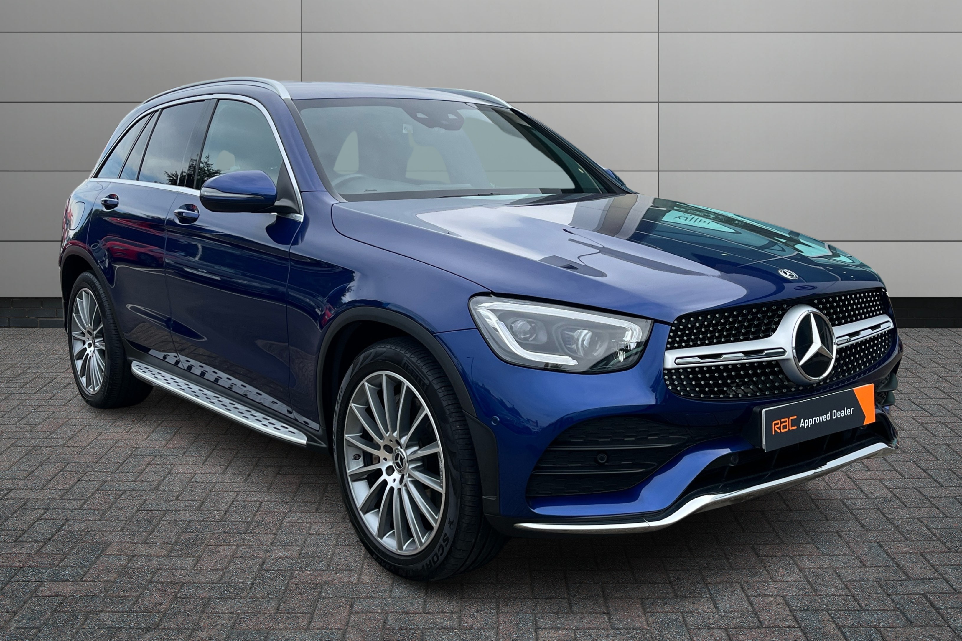 Main listing image - Mercedes-Benz GLC