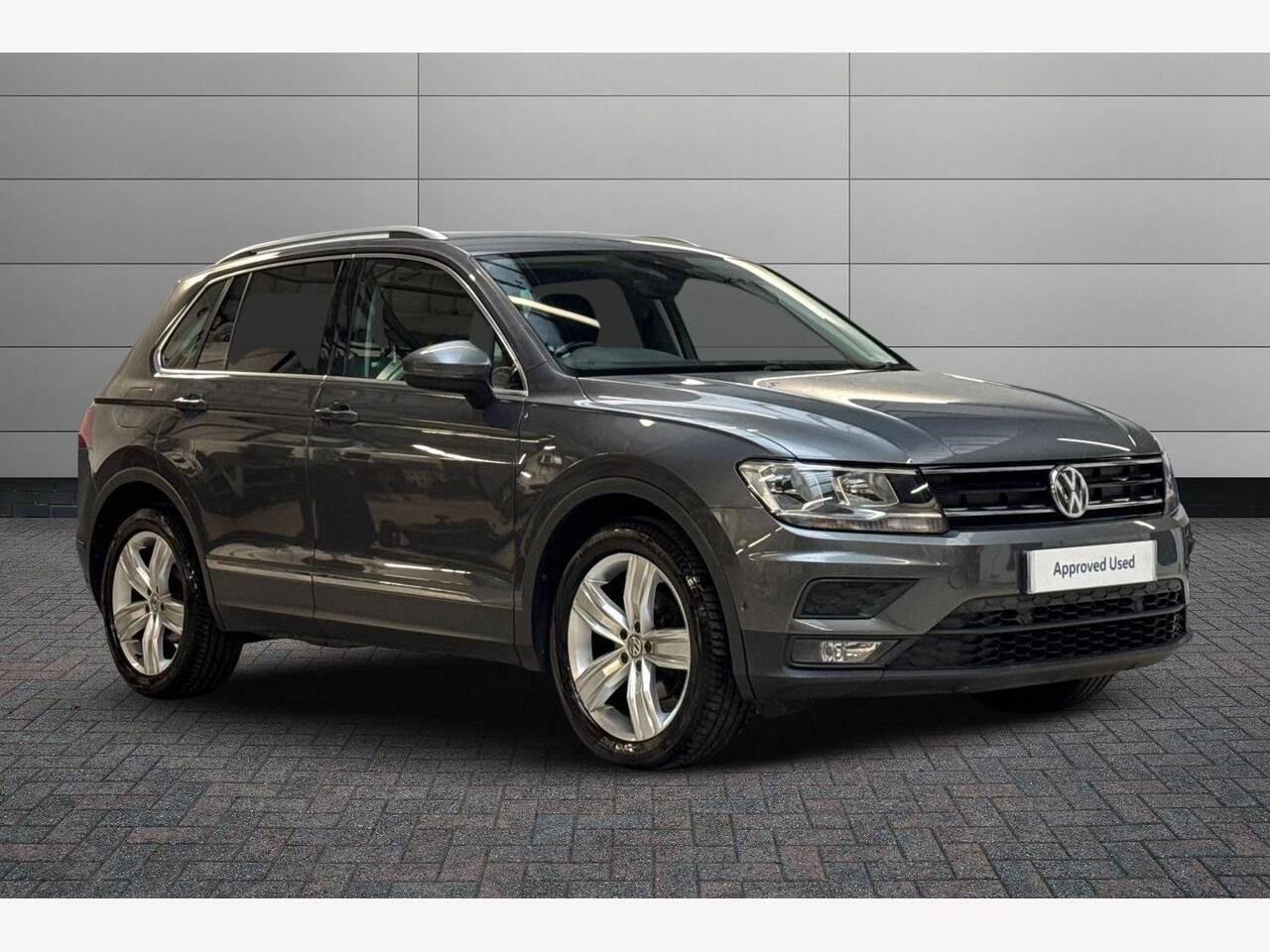 Main listing image - Volkswagen Tiguan