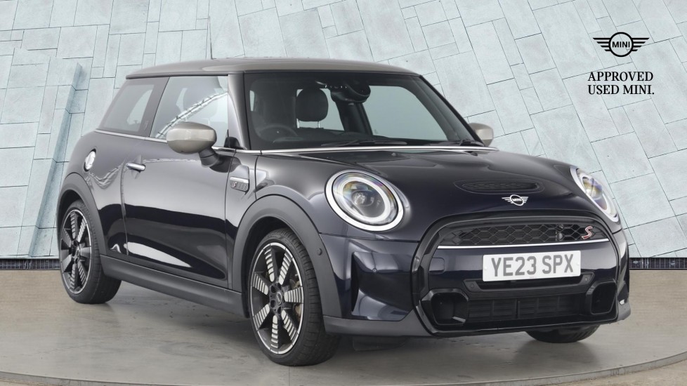 Main listing image - MINI Hatchback