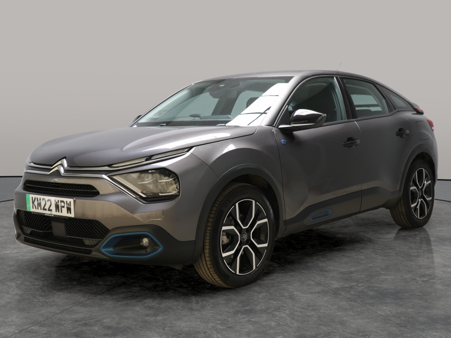 Main listing image - Citroen C4