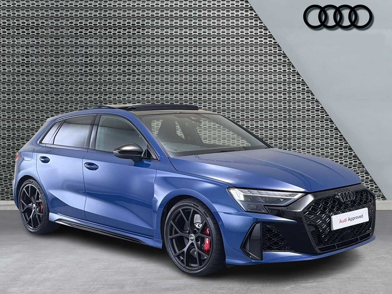 Main listing image - Audi RS3