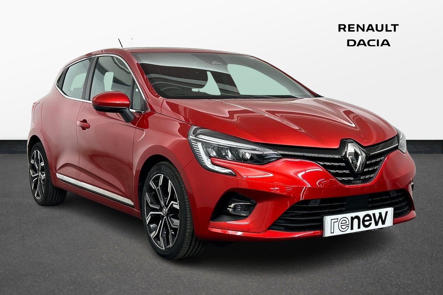 Main listing image - Renault Clio