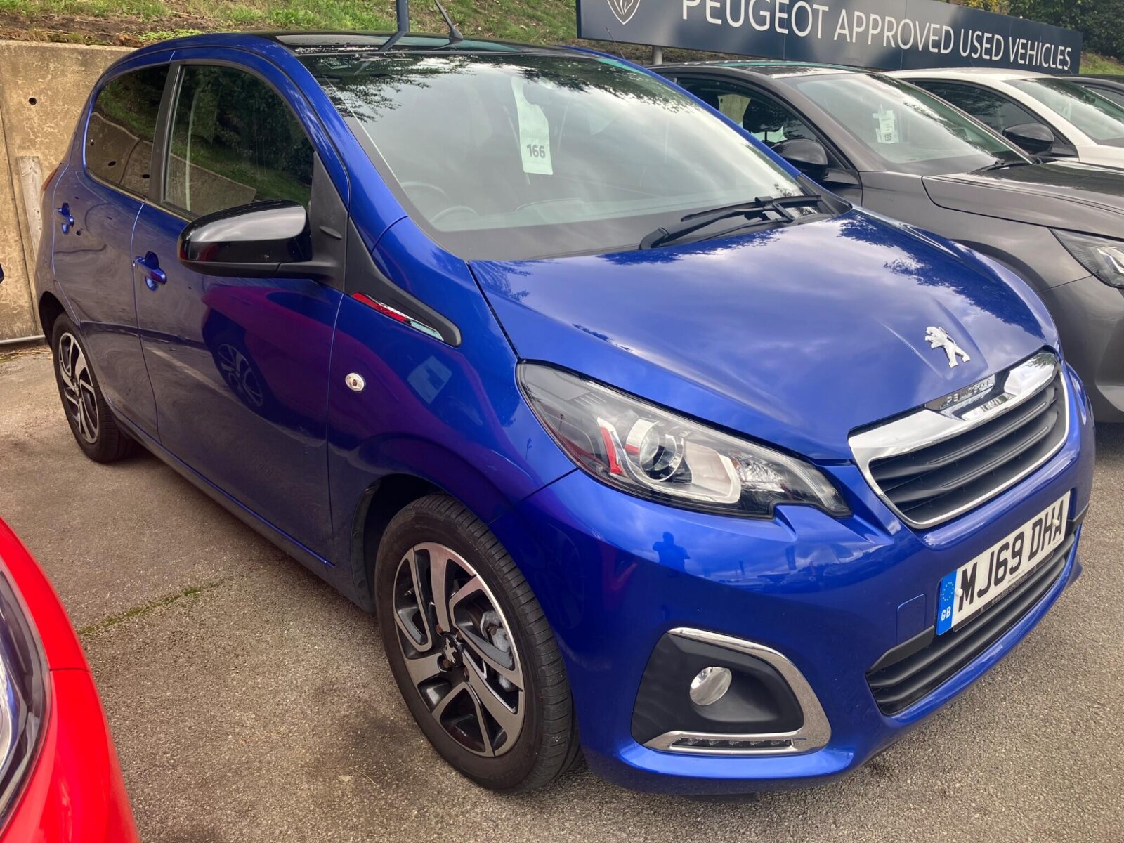 Main listing image - Peugeot 108