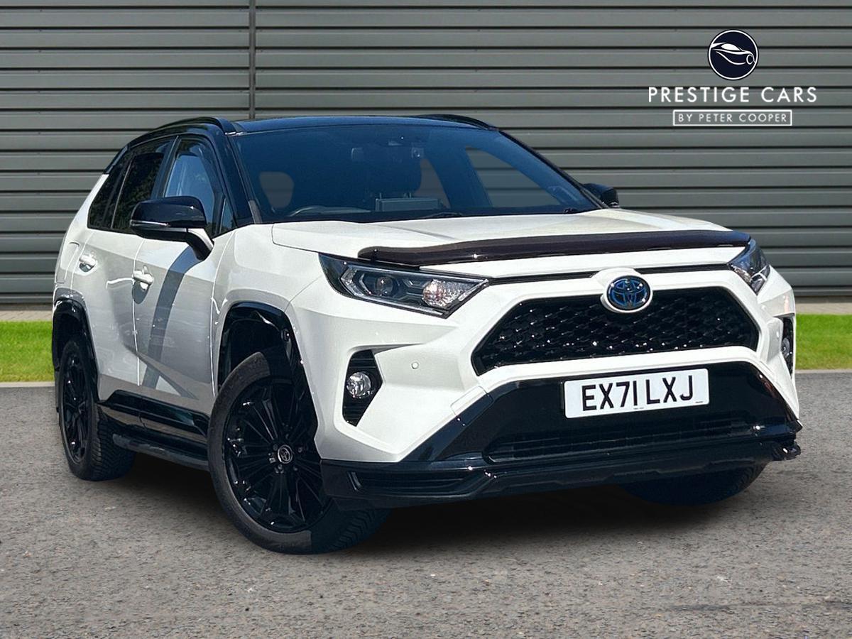 Main listing image - Toyota RAV4
