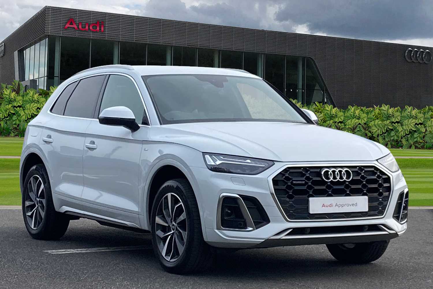 Main listing image - Audi Q5