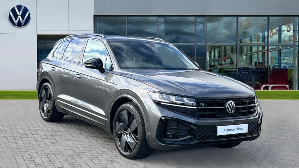 Main listing image - Volkswagen Touareg