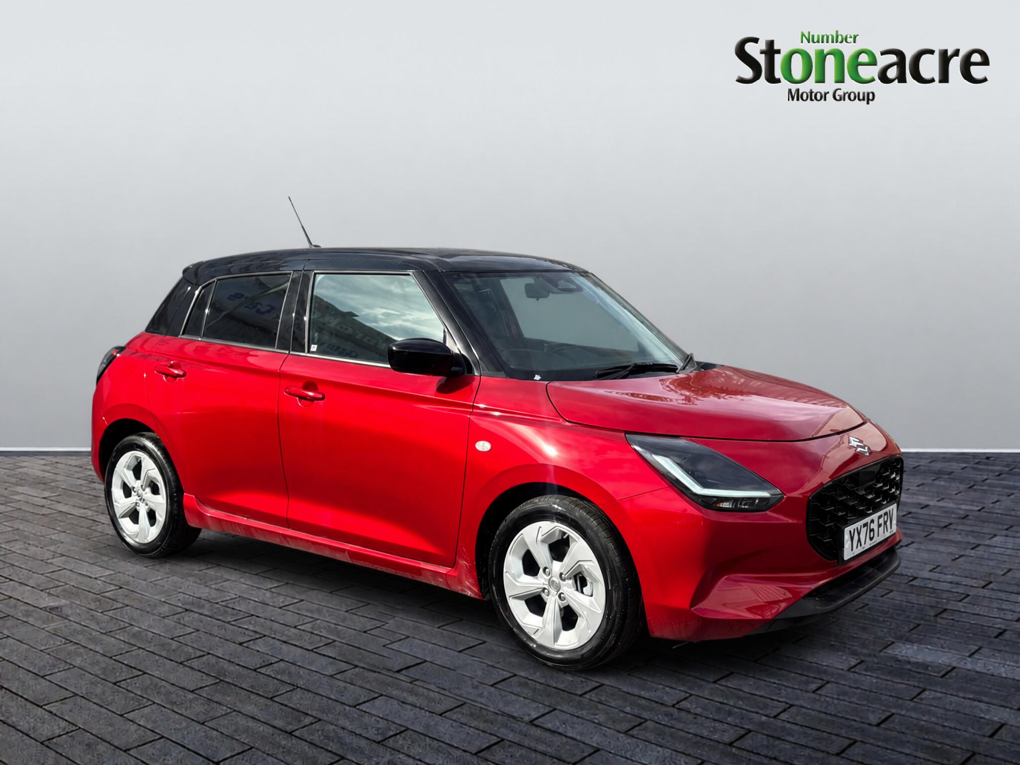 Main listing image - Suzuki Swift